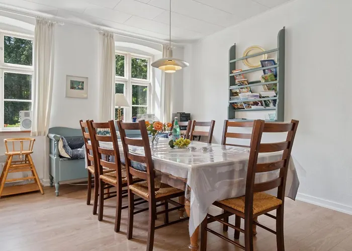 펜션 Marit - 1-5km From The Sea By Interhome *